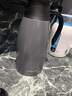 乐扣乐扣 大容量保温壶304不锈钢内胆冷水壶真空保温瓶办公水壶2L黑灰色 实拍图