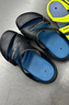 迪卡侬游泳男士运动包脚拖鞋男洞洞鞋黑色蓝底42~43码2934063 实拍图
