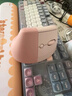 罗技（Logitech）Lift人体工学鼠标 垂直鼠标 小手鼠标 无线蓝牙鼠标 3台设备秒切换 带Logi Bolt接收器 粉色 实拍图