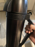 哈尔斯户外运动旅行保温水壶带盖大容量水杯子不锈钢外出便携式黑2000ml 实拍图