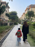 zoy zoii幼儿园书包男女孩便携可爱儿童书包出游背包双肩包儿童节礼物 【欢乐苹果树】全新礼盒包装 M+（适合3-8岁） 实拍图
