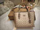 蔻驰（COACH）【品牌直供】女士MOLLIE中号斜挎手托特包CV965女神节礼物 实拍图
