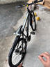 金武端自行车成人山地车公路赛车单车骑行变速超轻越野中学生初中青少年 顶配版-辐条轮-黑白色 26寸21速 实拍图