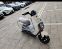 爱玛电动摩托车 辉腾长续航大动力智能APP操控72V电池轻便高速电瓶车大牌极酷爱玛电动车电摩  茶白 实拍图