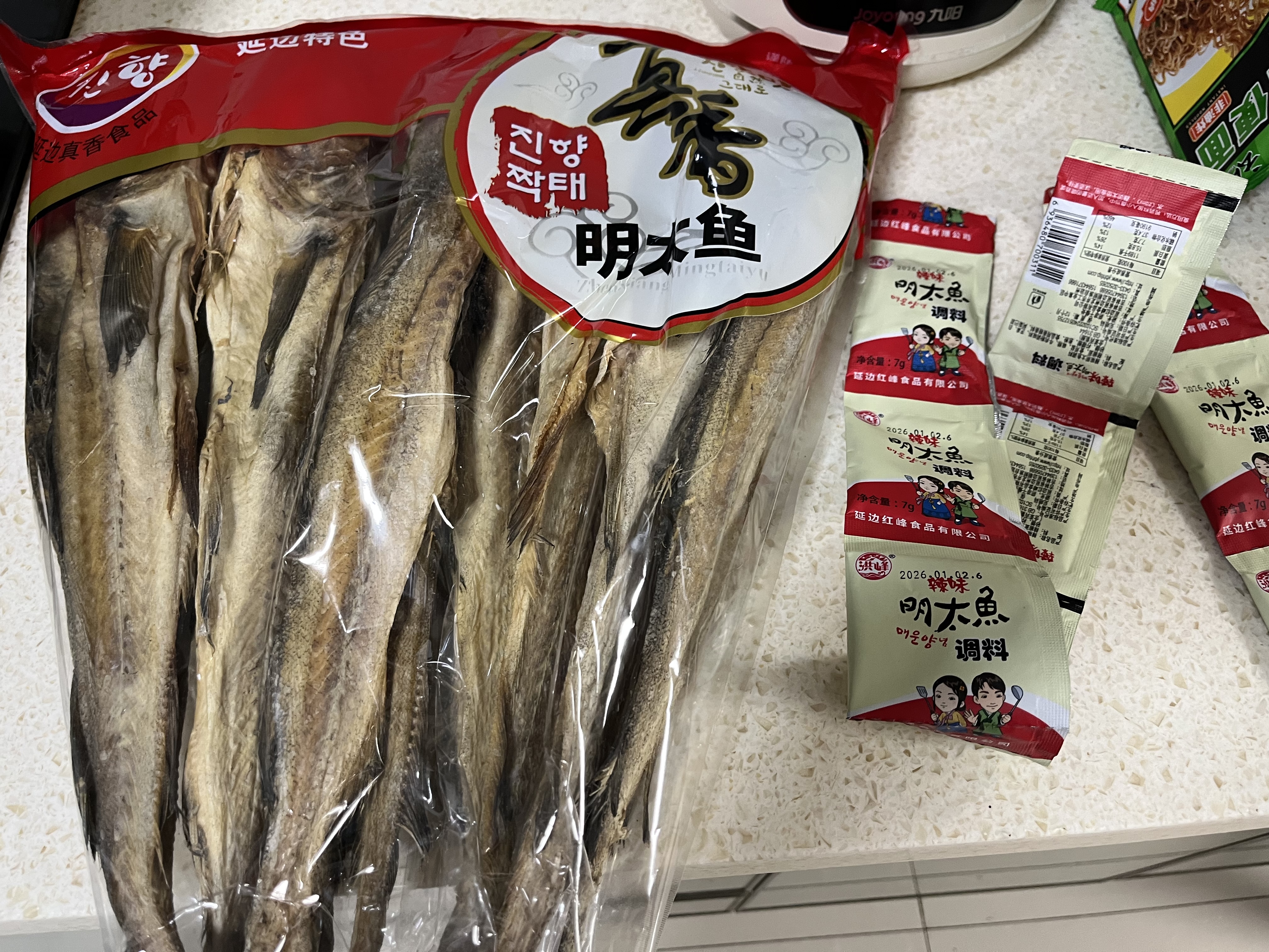 omo 延边明太鱼干 柴鱼棒鱼干 手工晾晒 手撕鳕鱼干 含调料下酒菜 棒鱼约42厘米10条/袋 实拍图