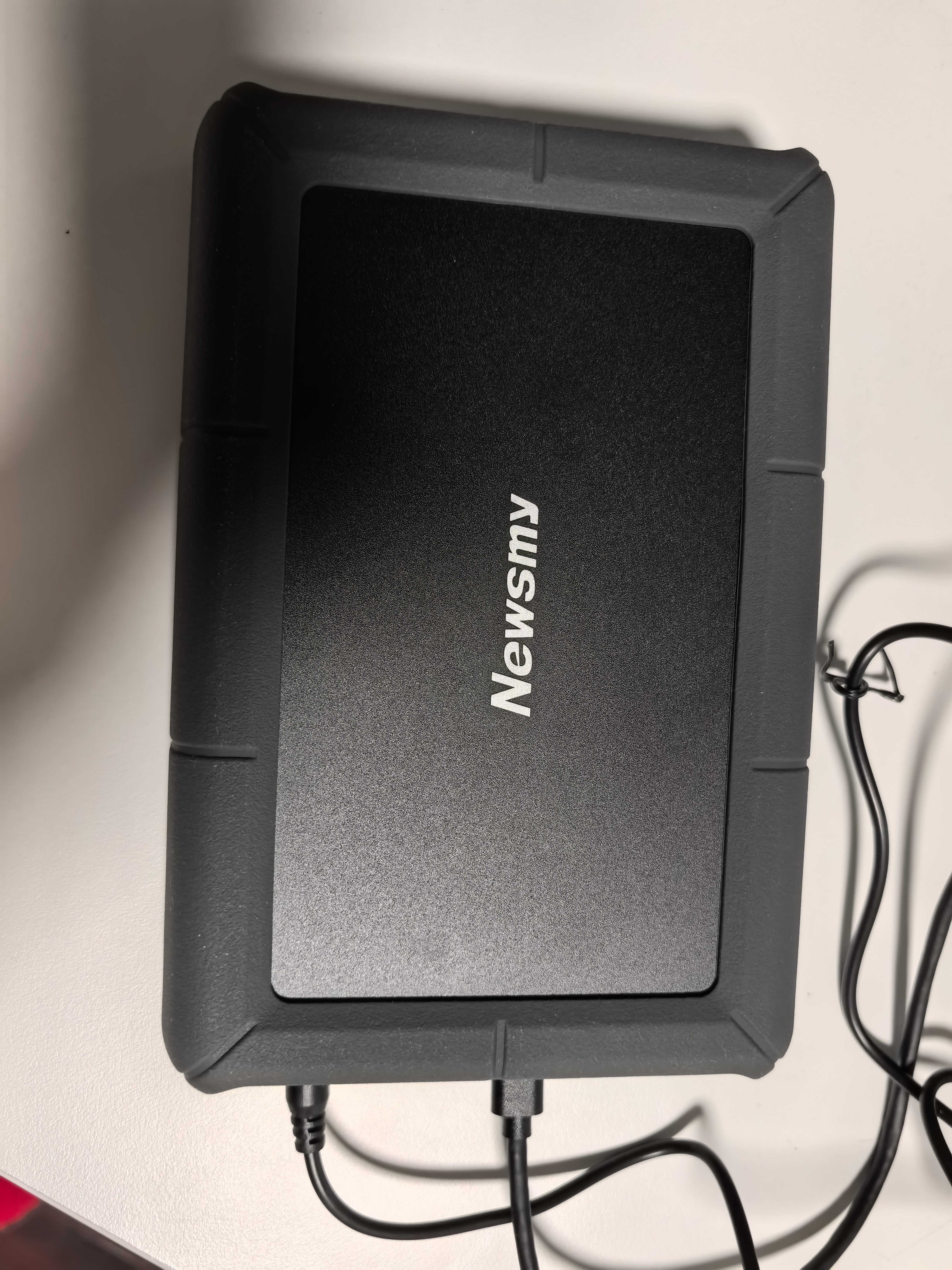 纽曼（Newsmy）3TB 移动硬盘机械 3.5英寸 桌面存储 星际系列加强版 Type-C USB3.1 硅胶保护金属外壳 大容量 实拍图