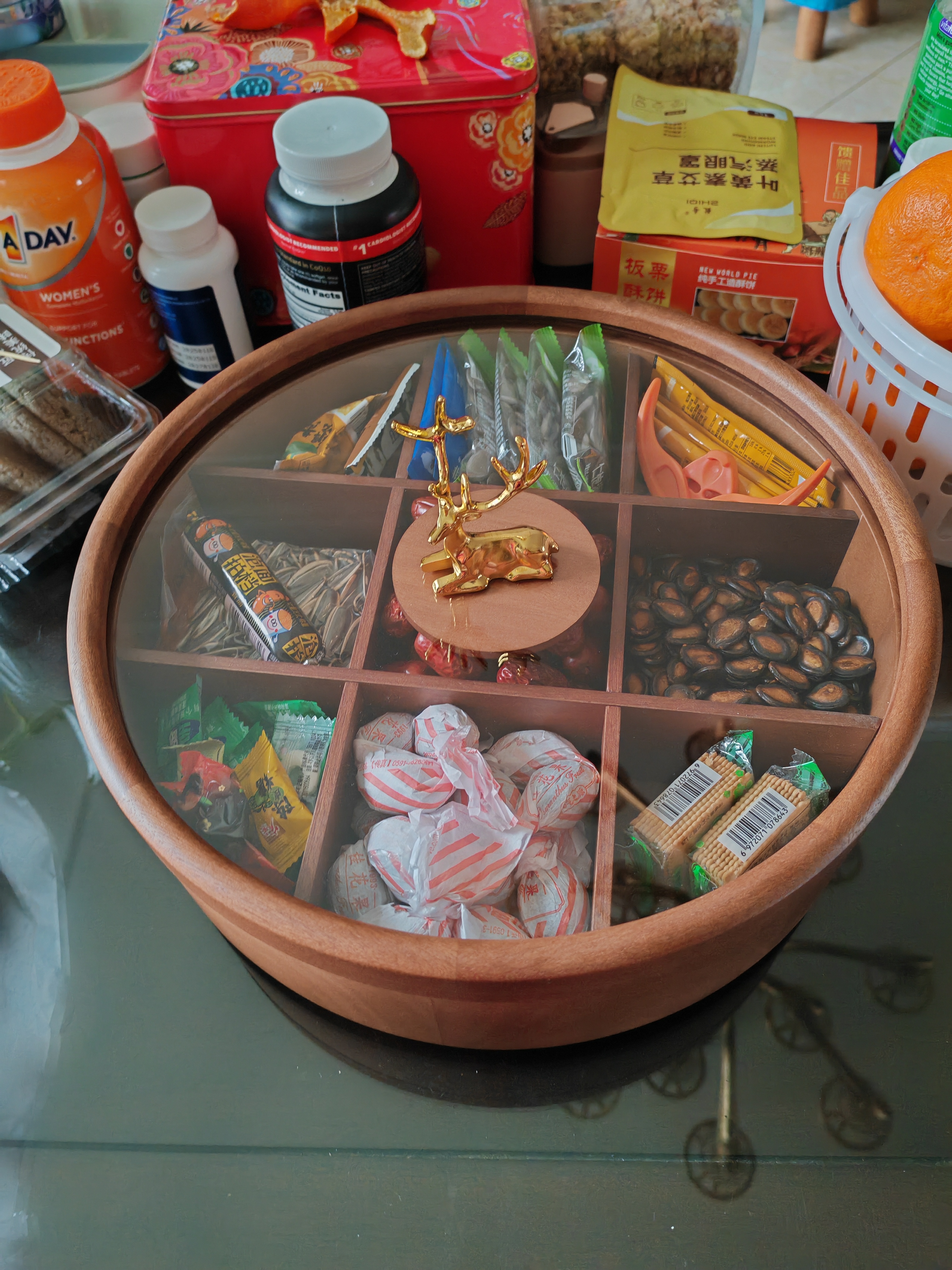 初心胡桃木干果盘糖果盘高级感水果盘干果盒客厅高档果盘零食盘坚果盘 【桃花芯木】可旋转圆形九格大号 实拍图