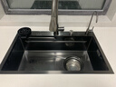 奈田（NTNO）厨房水槽大单槽洗菜盆一体盆304不锈钢加厚5.0压纹耐磨集渣洗碗槽 枪黑集渣大单槽+三挡抽拉龙头 75*46cm【台控下水-加厚5.0】 实拍图