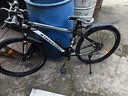 金武端自行车成人山地车公路赛车单车骑行变速超轻越野中学生初中青少年 顶配版-辐条轮-黑白色 26寸21速 实拍图