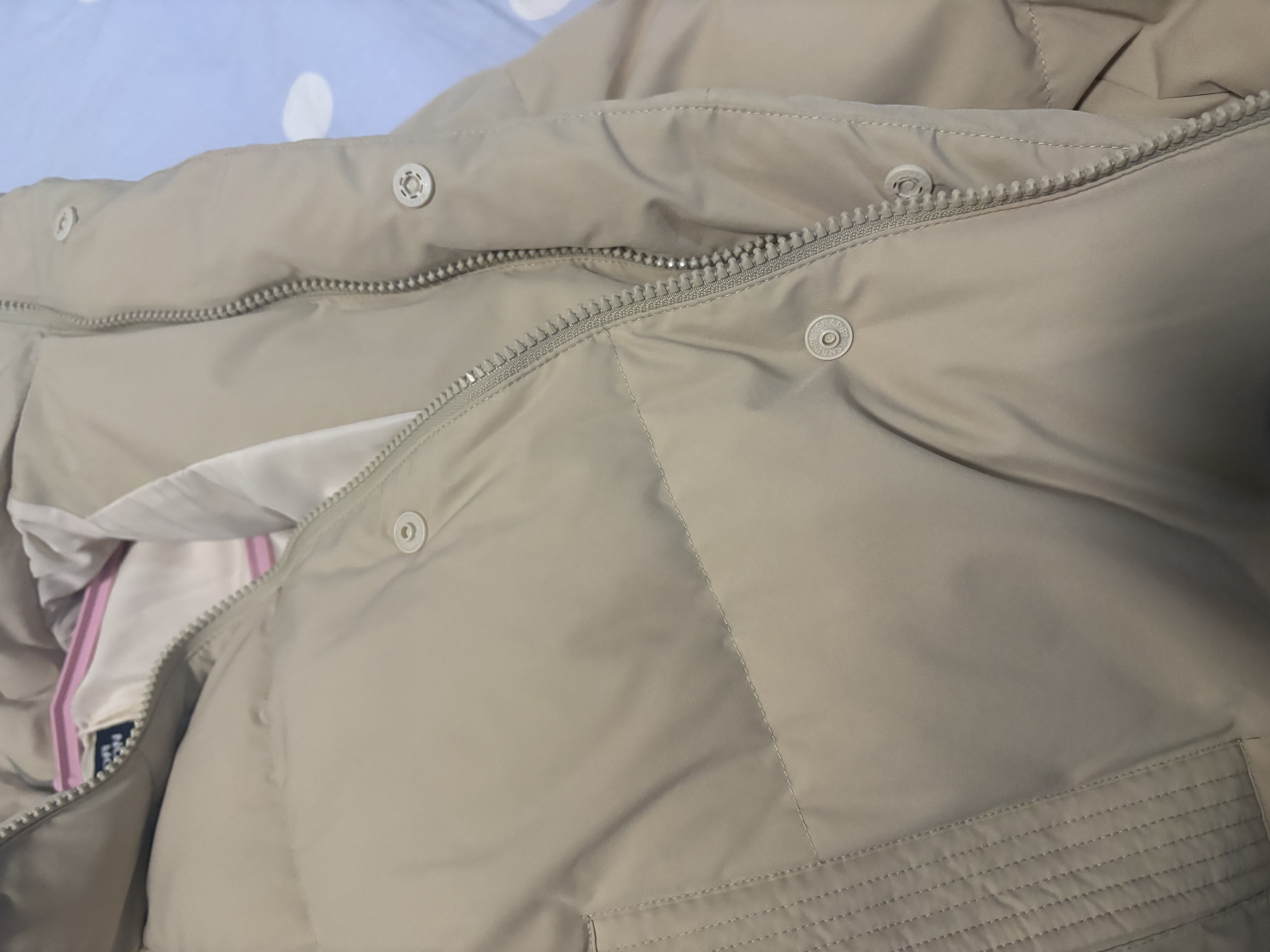 马登美高卡其色立领短款泡芙90羽绒服小个子加厚面包服外套上衣冬 浅卡其 【女款羽绒服2026新款/高端洋气羽绒服】 S （80-100斤） 实拍图