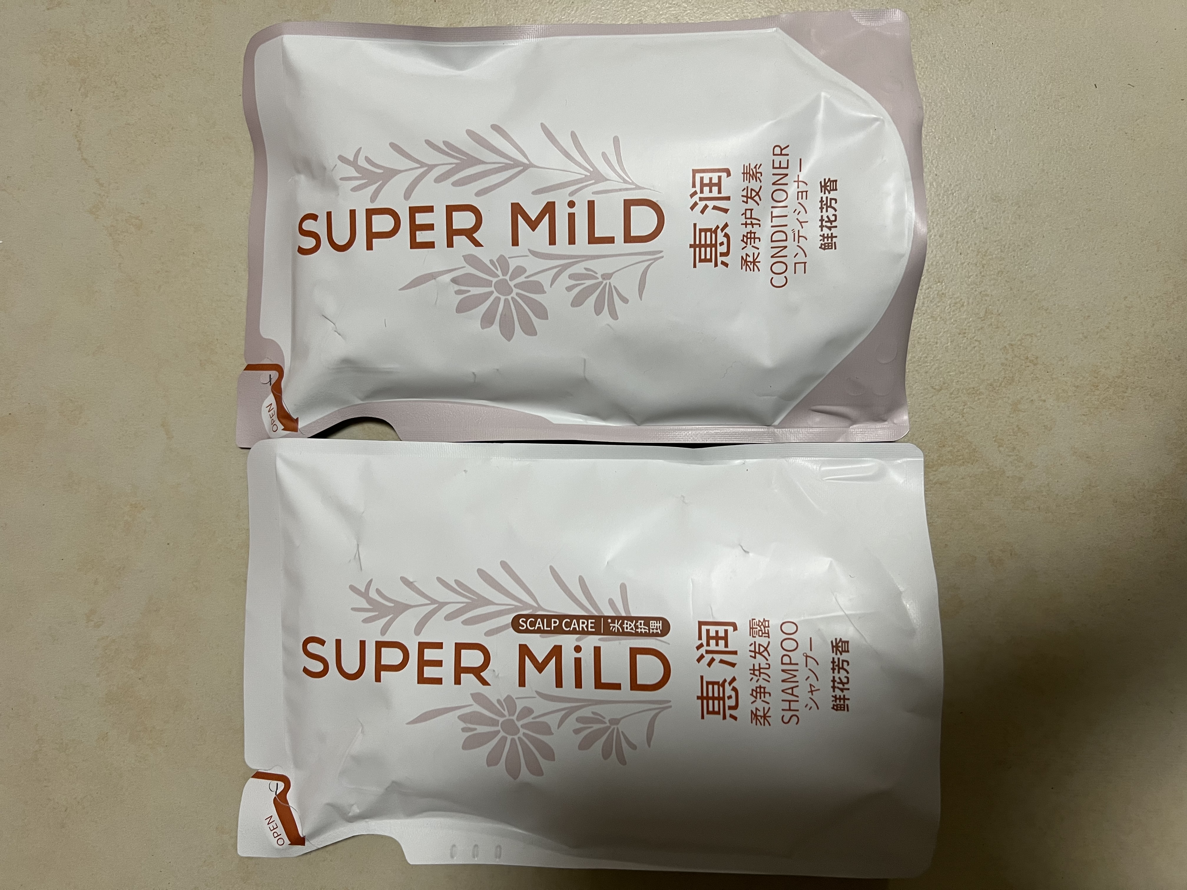 惠润（SUPER MiLD）柔净鲜花芳香洗护套装(洗发露400ml+护发素400ml)替换装旅行便携 实拍图