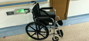 怡辉（YIHUI）轮椅轻便折叠老人专用出行小型年轻人骨折便携式手动医用可自推 实拍图