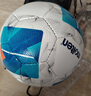 摩腾足球5号标准F5N2811白蓝手缝丁基内胆PU学生校队训练足球 实拍图