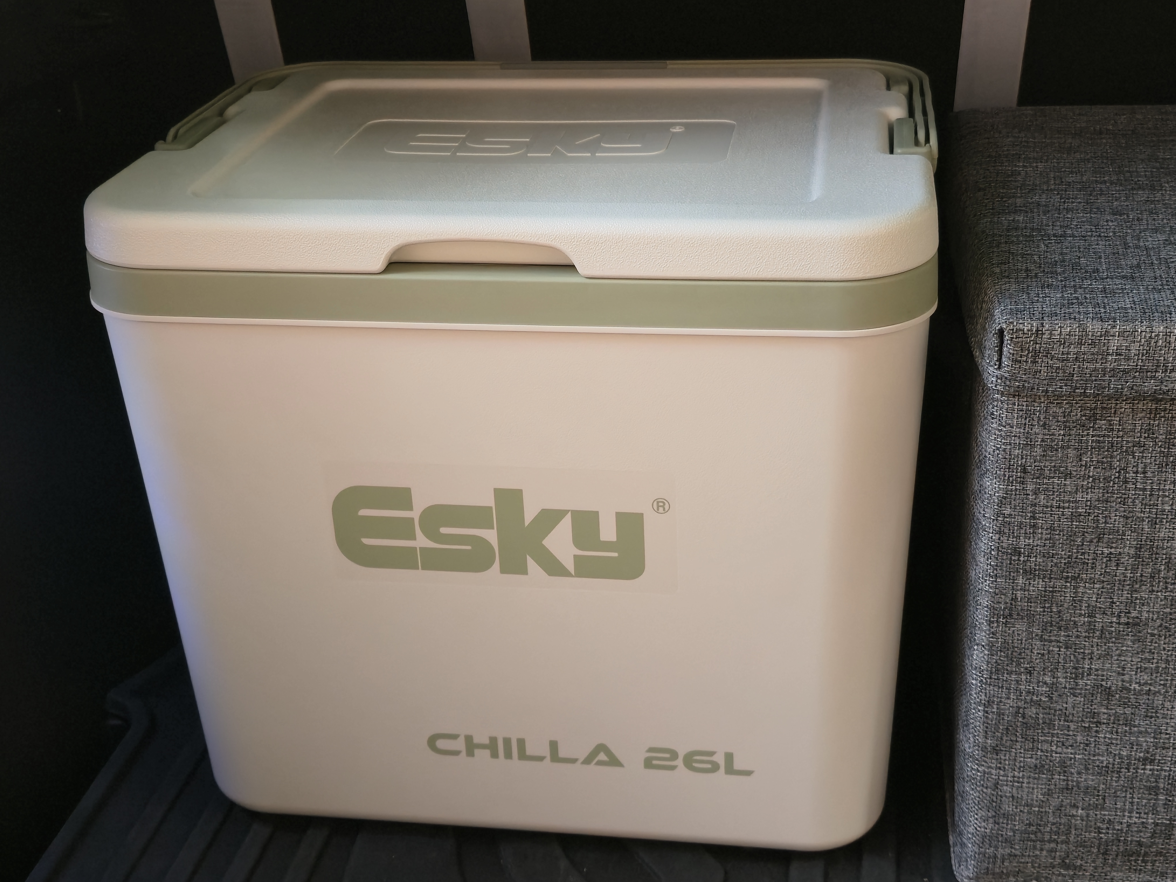 爱斯基（ESKY）保温箱车载冷藏箱26L 户外露营野餐便携食品保热箱商用摆摊冰块箱 实拍图