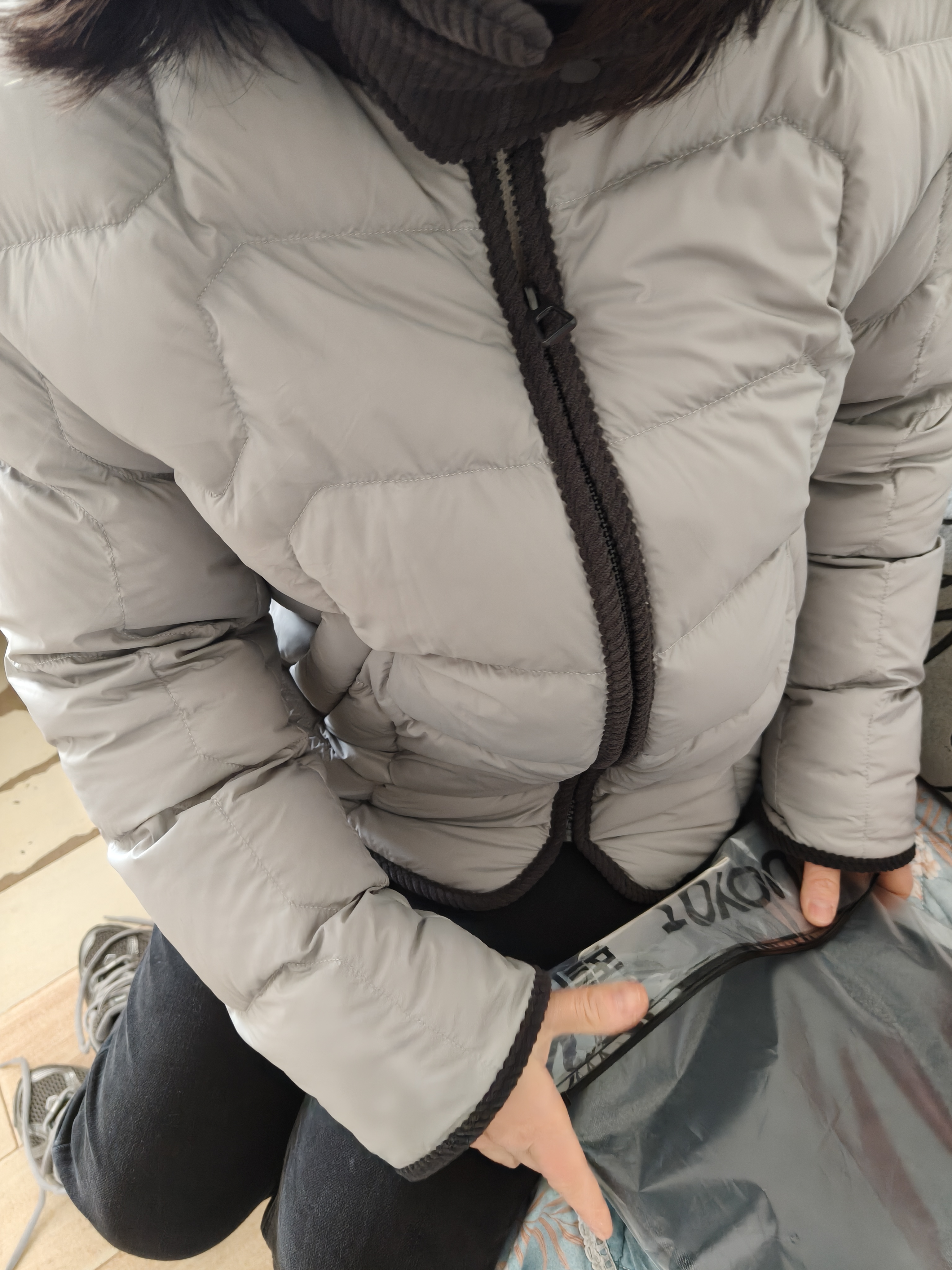 坦博尔【爆款推荐】秋冬羽绒服女轻薄短款小个子保暖外套TBF330226D 夏云灰 S (160) 实拍图