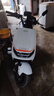 永久电动摩托车 大踏板长续航智能解锁新国标外卖通勤电摩72V20Ah 酷牛系列 极地白【6期免息】 实拍图