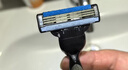 吉列（Gillette） 锋速3手动剃须刀男士刮胡刀手动三层刀头原装 锋速三13刀头1刀架+刀头套 实拍图