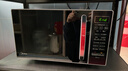美的（Midea）平板速热微波炉 智能菜单 一键解冻及除味 宝宝辅食菜单更贴心EM7KCGW3-NR 实拍图