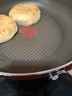 苏泊尔（SUPOR） 平底锅 不粘锅家用牛排煎锅火红点无油烟炒菜锅电磁炉燃气灶通用 2-5人适用 直径 28cm 实拍图