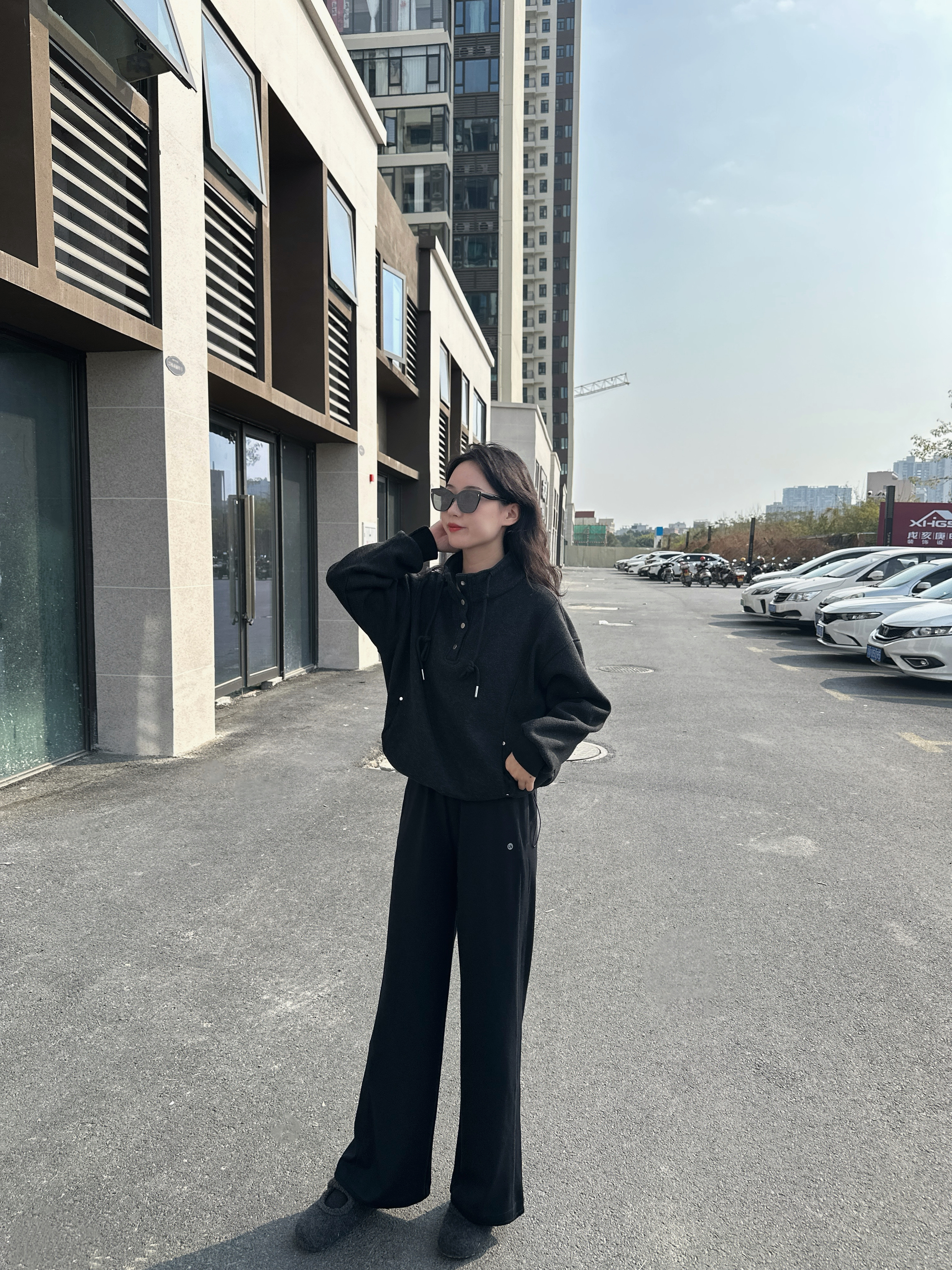 李宁C位裤速干运动裤女子春秋季裤子亲肤软糯直筒百搭阔腿裤休闲卫裤 【26新款亲肤抗菌】直筒-微喇-黑(390款)-1 M (女165) 实拍图