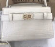 CHARLES&KEITH鳄鱼纹凯莉包手提斜挎婚包包女包生日情人节礼物CK2-50270880-1 Ivory象牙色 S 实拍图