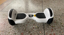领奥智能儿童电动平衡车3-6-12岁体感8到10岁到15岁以上两轮自动平行车双轮成年人新款扭扭车 10吋炫光白【蓝牙+减震越野轮】 实拍图