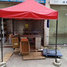 均璞 遮阳棚户外雨棚大排档帐篷广告摆摊伞车棚伸缩遮阳蓬折叠四角伞移动推拉棚遮阳宣传伞展销帐篷夜市地摊 红色2*2m 实拍图
