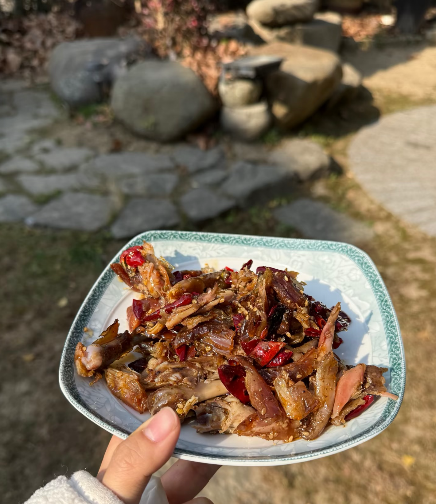 盐味故事盐帮手撕兔 旗舰款 1130克  开袋即食四川手撕兔自贡特产 （麻辣味）两袋手撕兔 实拍图
