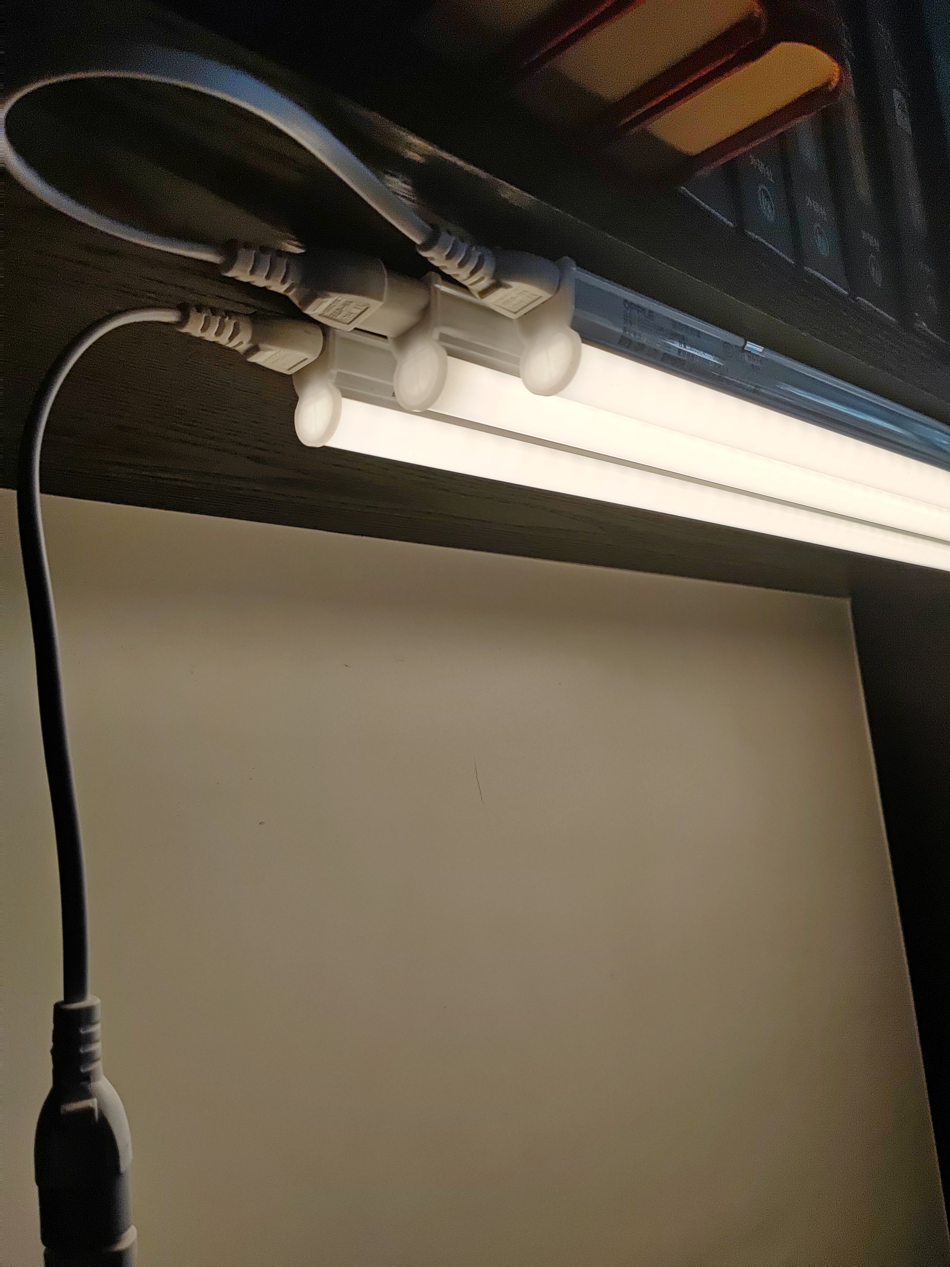 欧普照明（OPPLE）led灯管一体化led灯 灯芯 灯条 灯管照明超亮日光灯全光管长条灯 2只装【6.5瓦】0.6米-三色光 实拍图