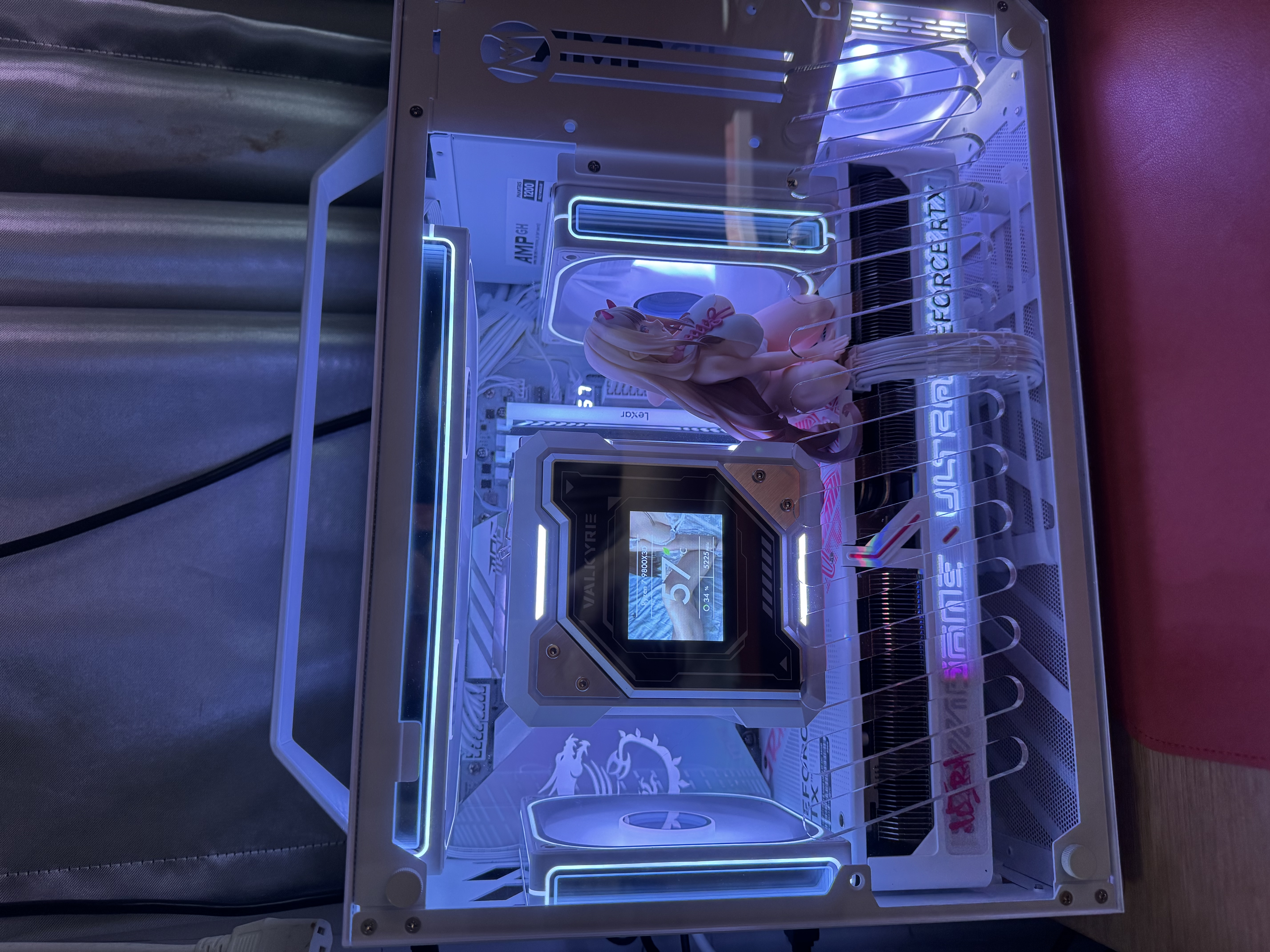 微星（MSI）MPG X870I EDGE TI EVO WIFI 刀锋主板 支持CPU 9950X3D2/9800X3D/9850X3D(AMD X870/socket AM5) 实拍图