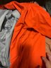 迪卡侬（DECATHLON）硬壳冲锋衣男女春秋登山防风防水单层夹克风衣运动外套MH500 霞光橙（男女同款）- 亚洲款 新款上市 加内胆选大一码 XL 实拍图