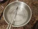 凌丰304不锈钢餐盘子菜碟家用菜盘家用圆盘加厚碟子骨碟菜盆 菜碟-内径30cm 实拍图