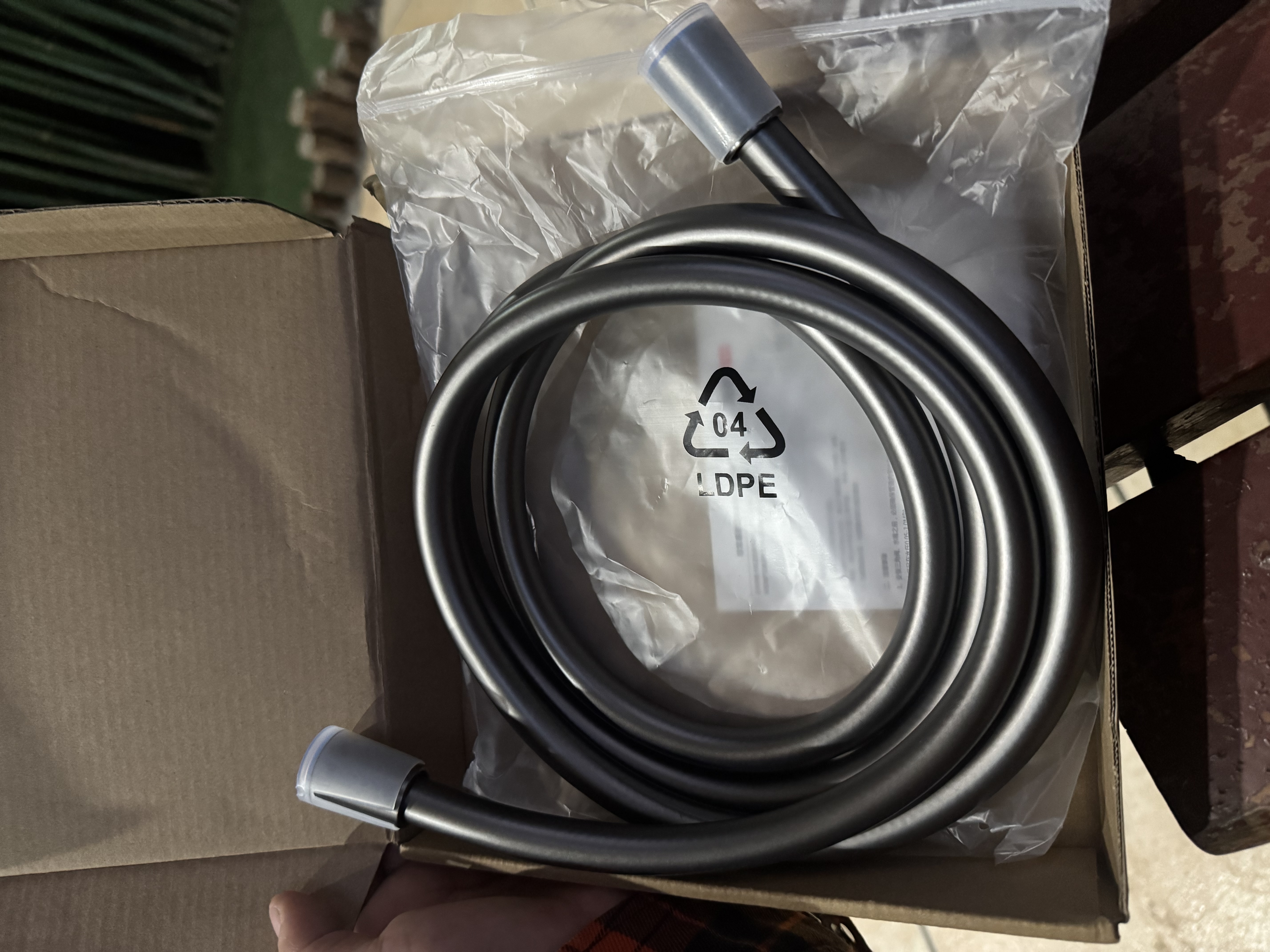 东鹏（DONGPENG）花洒软管PVC防缠绕双头万向加厚淋浴软管枪灰2米免费上门退换 实拍图