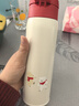 膳魔师保温杯女士儿童车载便携水杯大容量不锈钢杯子生日新年礼物小红帽 弹盖保温杯 500ml 附带杯套 实拍图