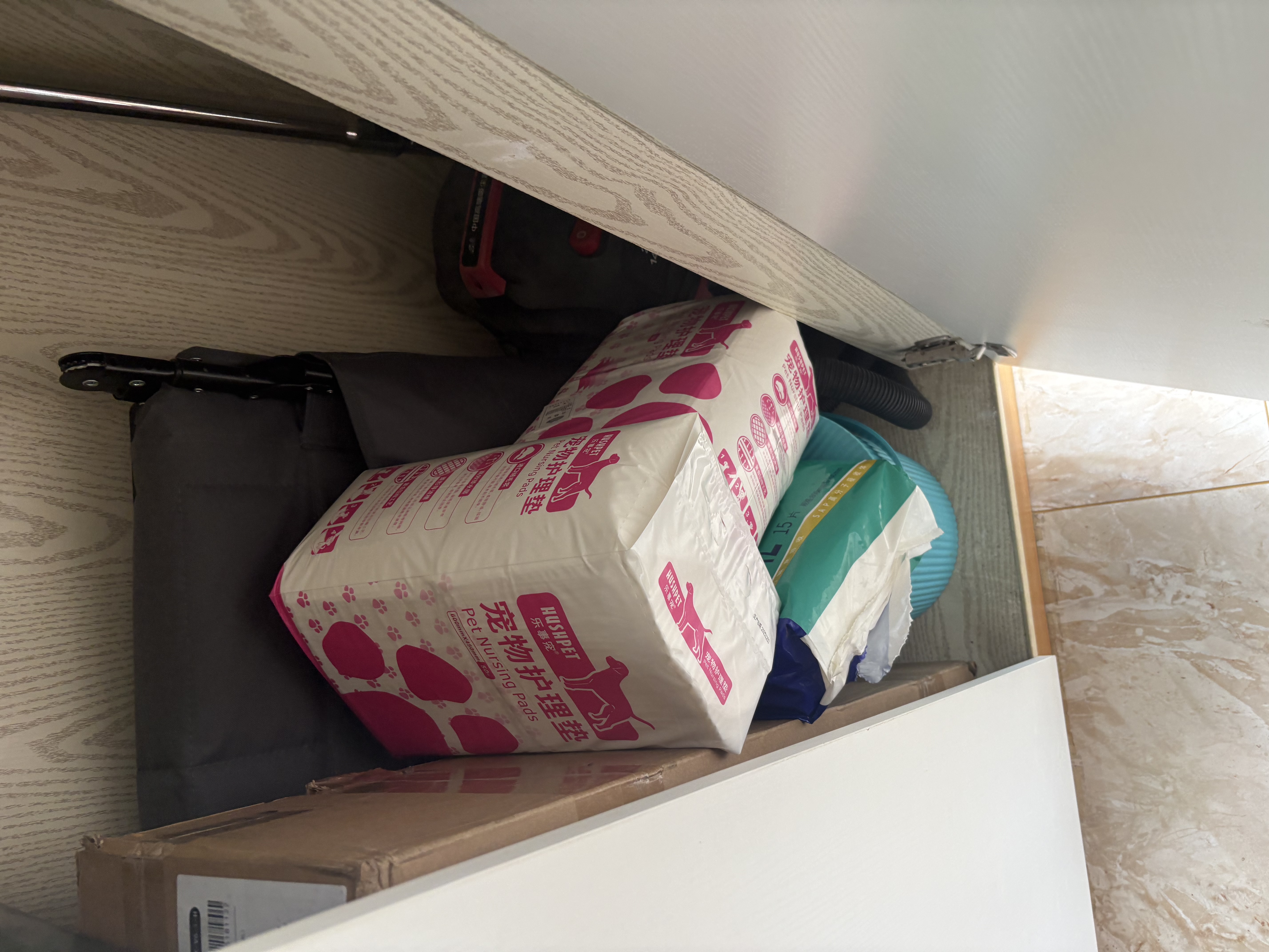 乐事宠宠物尿垫狗狗基础护理吸水锁水除臭猫咪尿垫通用训导护理隔尿垫 【囤划算】基础护理M-4包粉 【次抛经济+小宠适用】 实拍图
