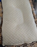 洁丽雅（Grace）枕芯枕头 颈椎枕分区针织按摩枕水立方中枕45*70cm 白色 单只装 实拍图