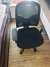 得力（deli）4900S 人体工学靠背办公椅/电脑椅/职员椅 可升降转椅舒棉坐垫 黑 实拍图