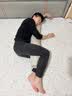 DEATKN德国长条抱枕夹腿睡觉男生床上侧睡专用成人睡眠男士抱抱枕圆柱 【升级内衬】【四季款·助眠舒睡枕】可拆洗【棕色】 19cm*150cm 含枕芯 1.5米直径：身高170-190cm 实拍图
