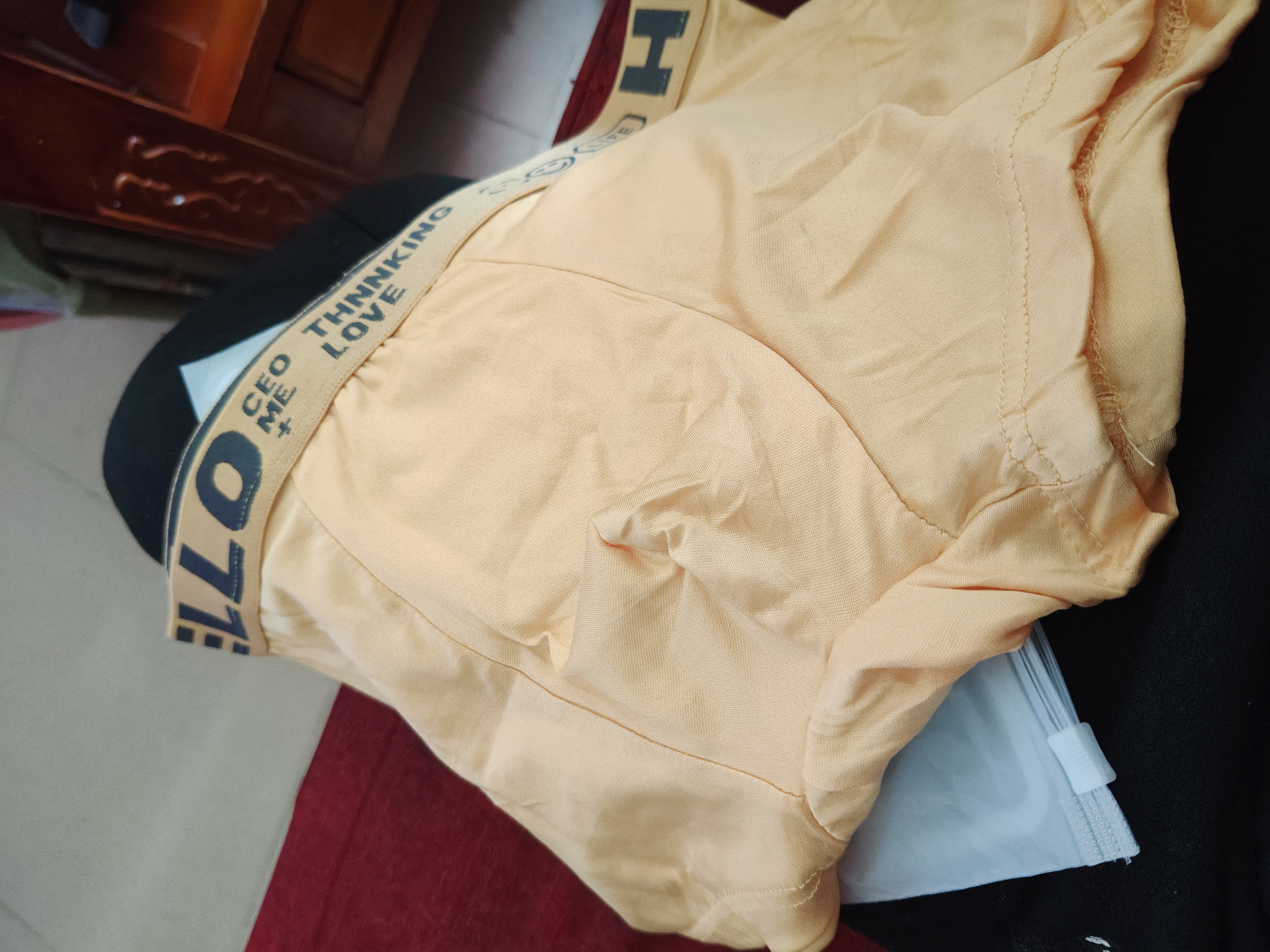 男士内裤HELLO中腰高弹透气男平角裤亲肤男生宽松大码短裤头男 【单条体验装】颜色随机装 L 【建议体重80-105斤】 实拍图