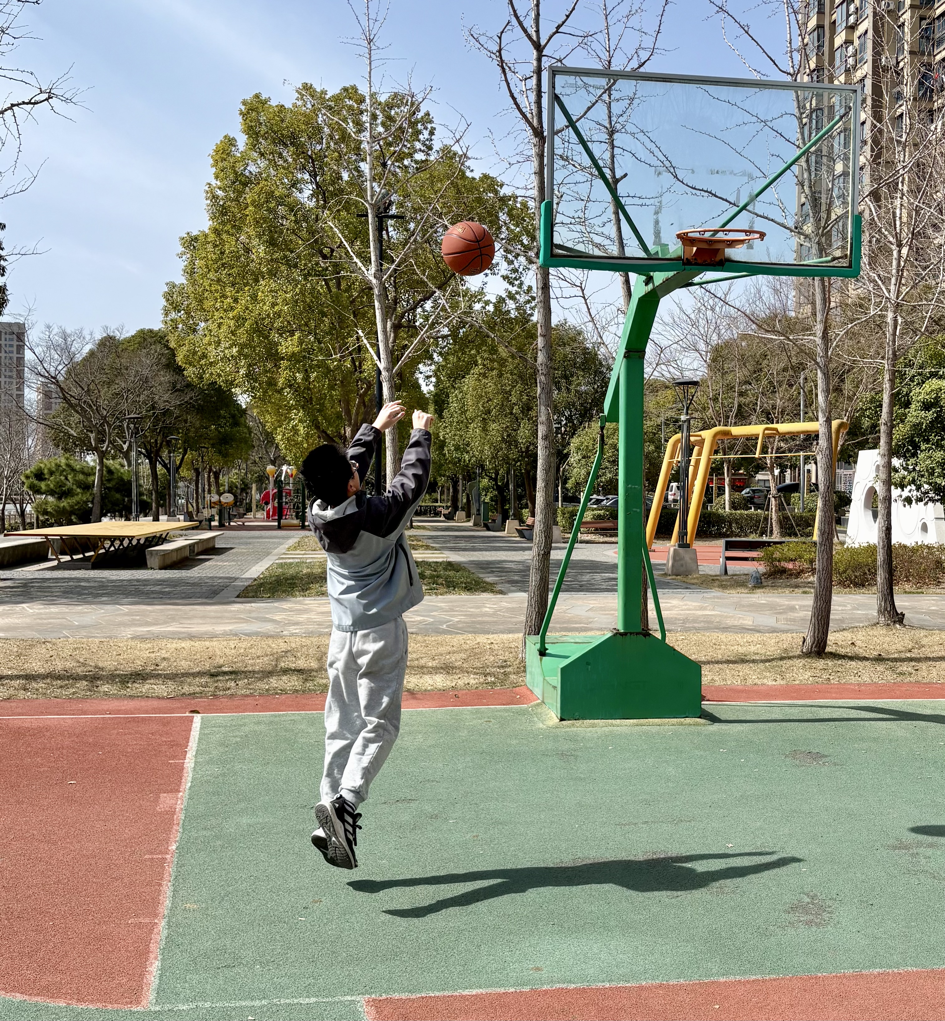斯伯丁（SPALDING）7号成人篮球比赛GOATS系列PU皮耐磨室内外训练通用77-788Y 实拍图