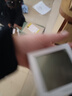 得力(deli)室内温湿度表 LCD 电子温湿度计老人生日礼品儿童礼物带闹钟功能 婴儿房办公用品 白色8813 实拍图