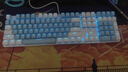 达尔优（dareu）EK815机械合金版键盘 有线键盘 电竞游戏键盘 多键无冲108键单光 女生  白色蓝色 红轴 实拍图