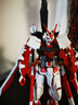万代（BANDAI）万代 MG系列 高达模型 1/100 敢达拼装拼插模型 男孩生日玩具礼物 MG 红异端高达 实拍图