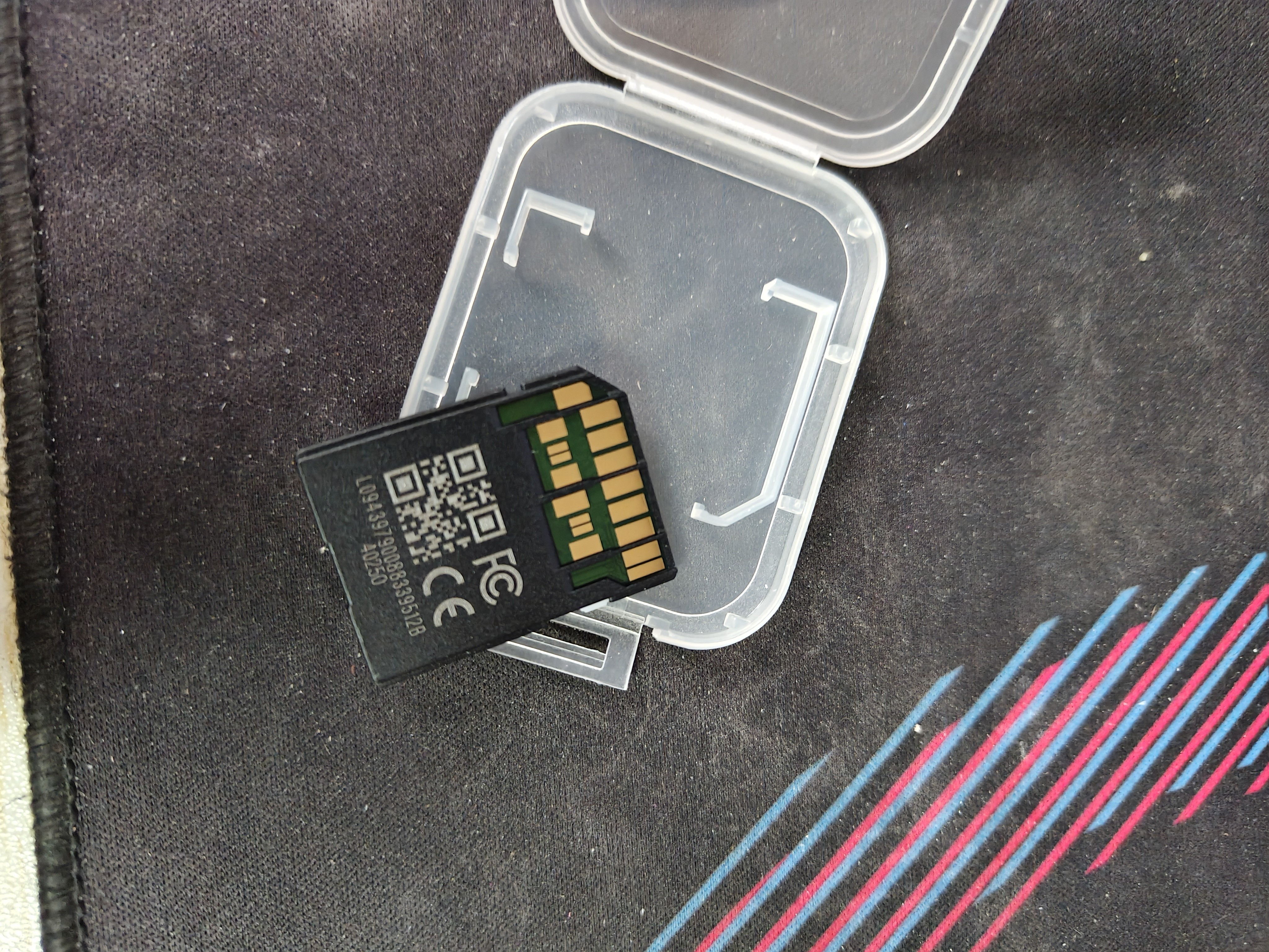 雷克沙（Lexar）512GB SD存储卡 C10 U3 V60 数码相机高速内存卡 读280MB/s 写205MB/s 4K畅拍（1800x） 实拍图