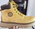 骆驼（CAMEL）王俊凯同款冬加绒户外工装马丁大黄靴男 G122W7757TR 金黄 42 实拍图