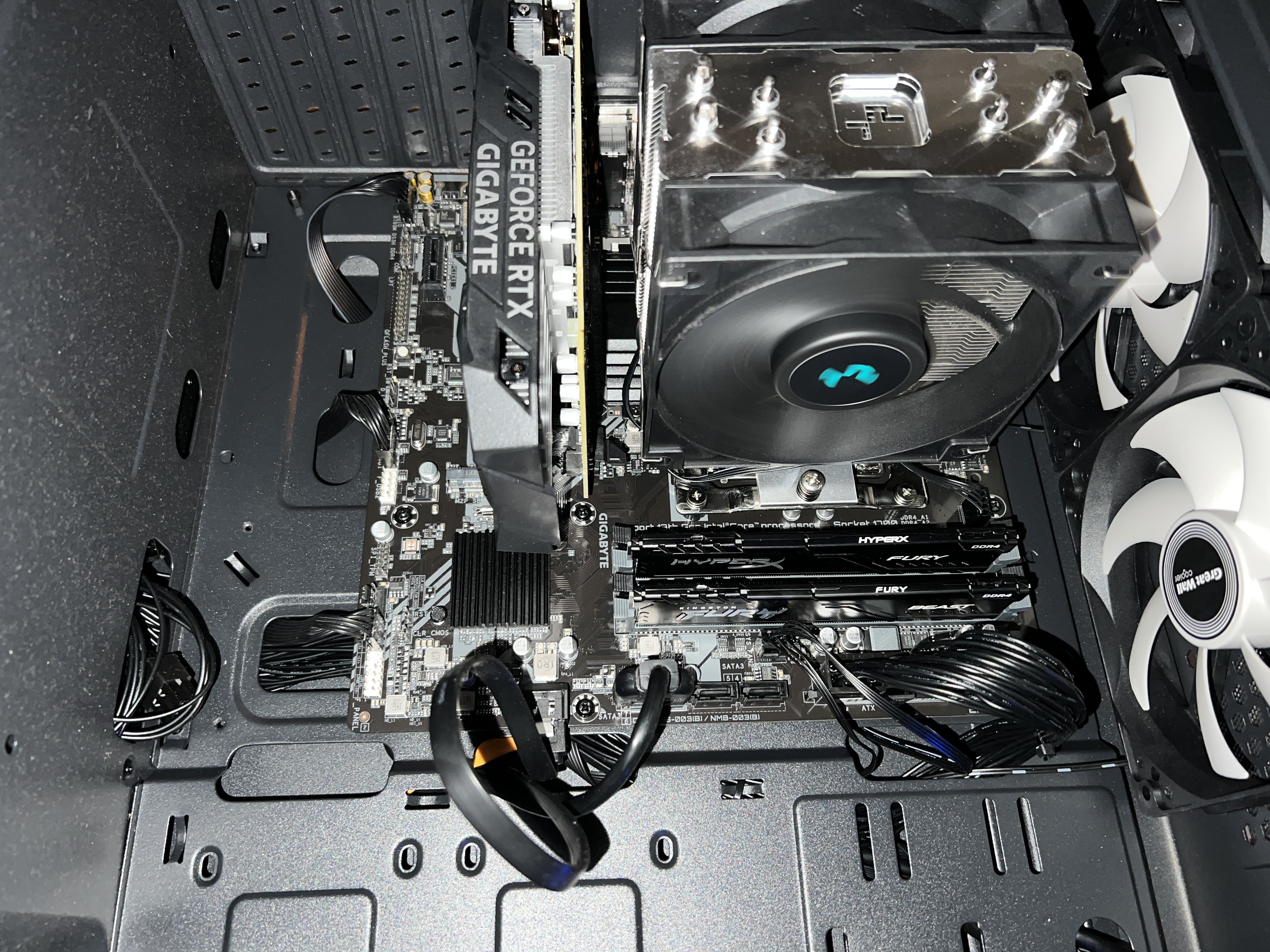技嘉（GIGABYTE）超耐久 B760M DS3H DDR4 主板支持CPU 14600KF12600KF Intel LGA 1700 实拍图