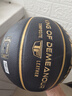 斯伯丁（SPALDING）篮球7号TF黑金掌控系列室内外通用防滑耐磨赛事专用七号篮球 实拍图