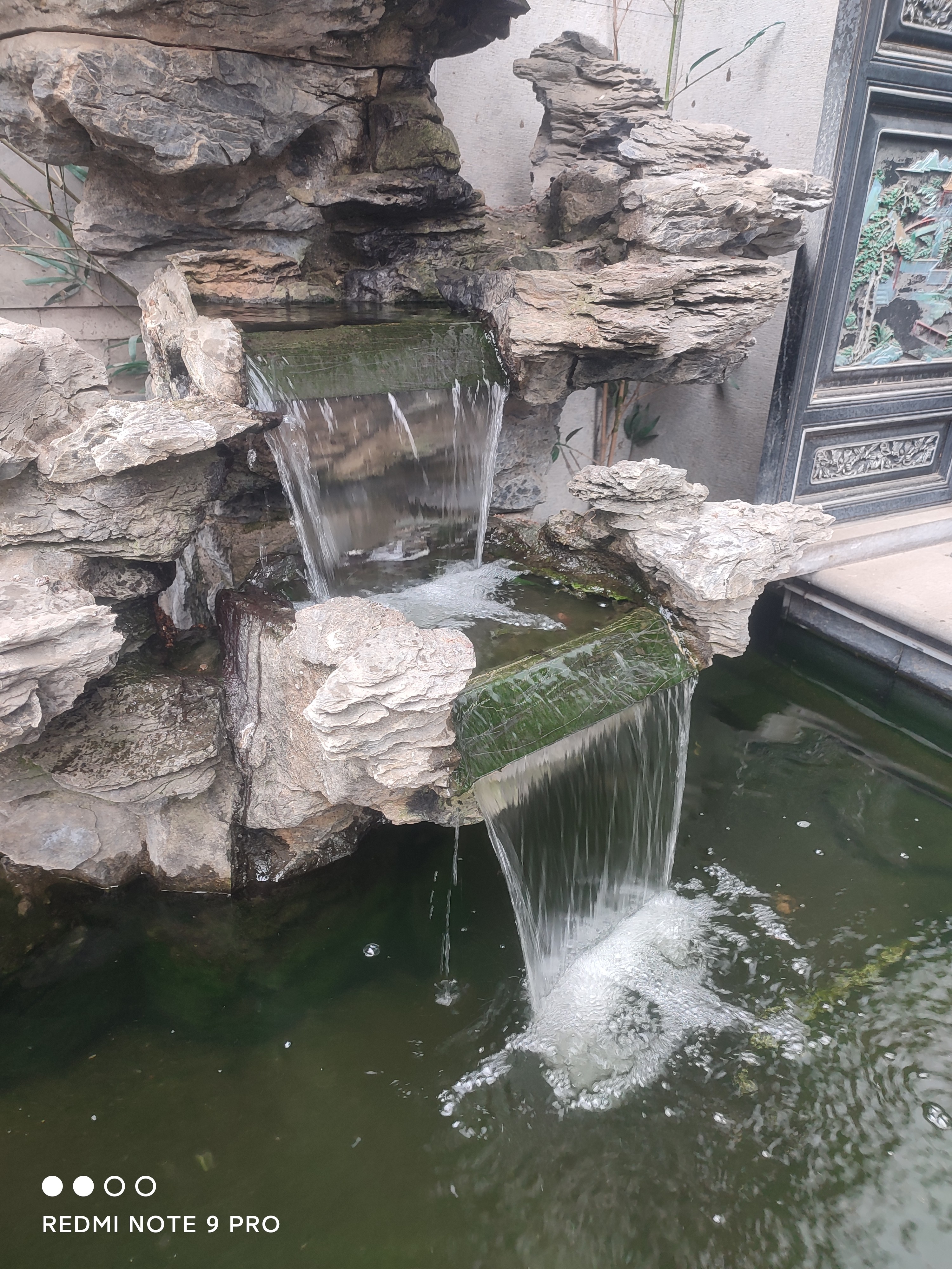 名磊不锈钢潜水泵220v农用污水泵小型排污泵家用抽水泵井水潜水泵 不锈钢1寸370W5米线清水泵 实拍图