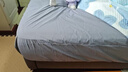 京东京造 悦柔防水床笠 A类隔尿加厚耐用磨毛床垫保护套 1.8米床 科技灰 实拍图
