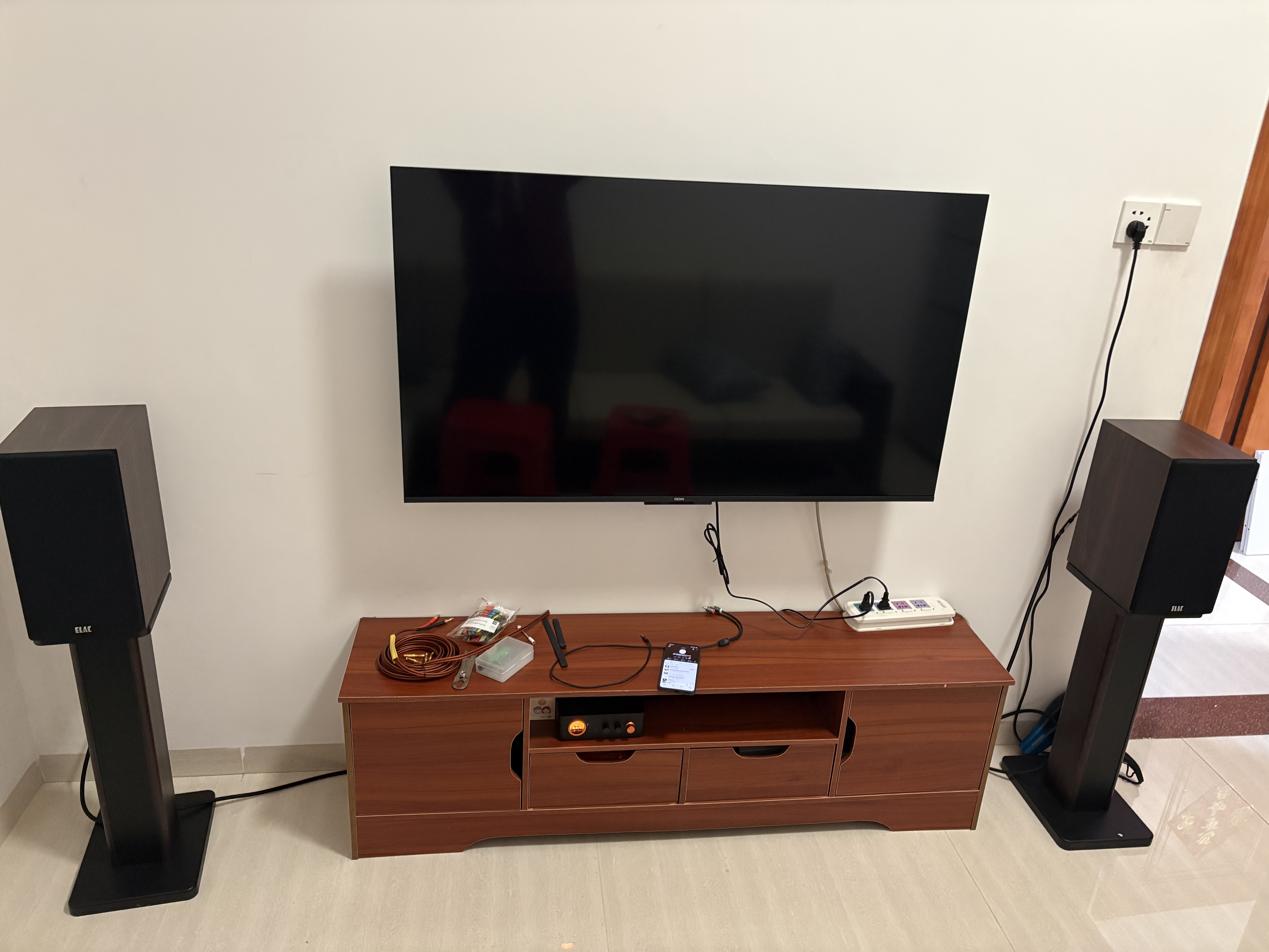 意力定制无源音响书架箱脚架 (非意力品牌)支架安装后不支持退换 实拍图